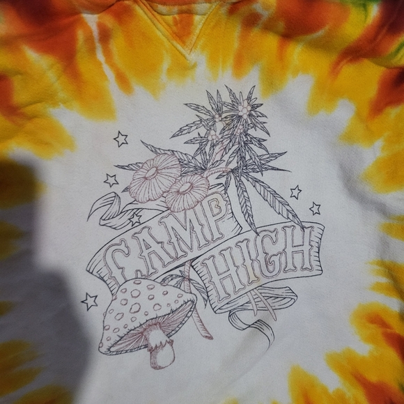 Camp High Collective Short Sleeve Sweatshirt - Picture 3 of 6